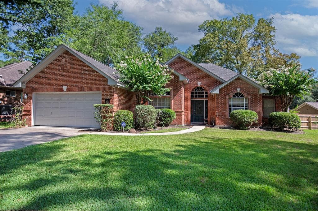 241 Springs Edge Dr