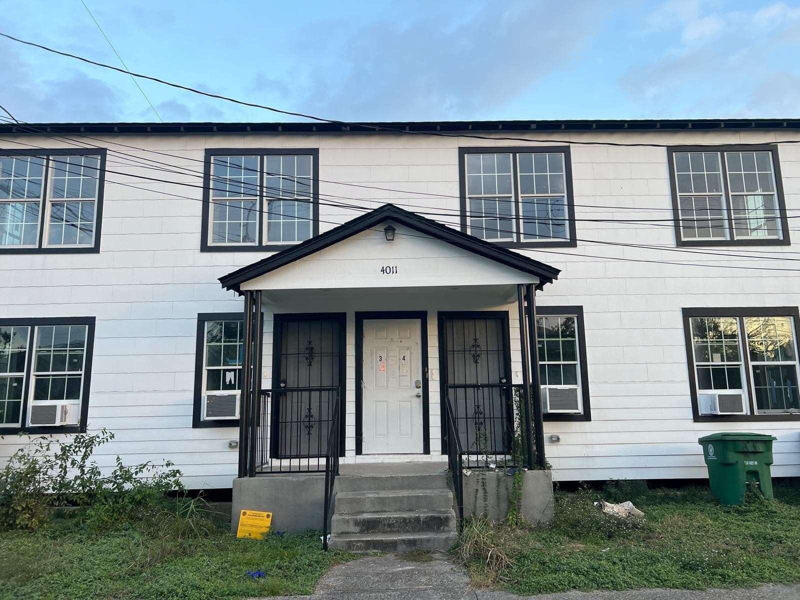 4011 Delano St Apt 4