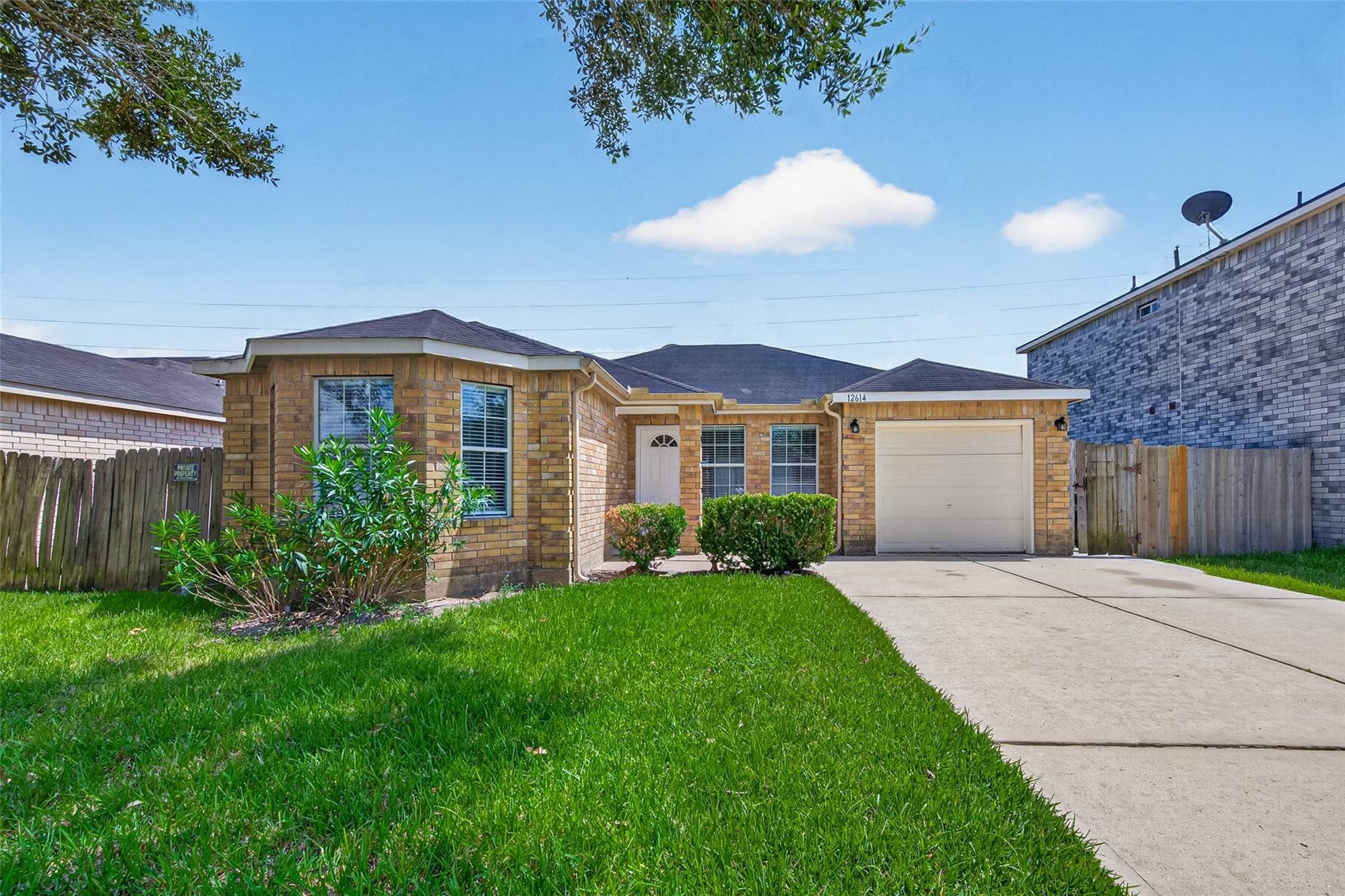 12614 Rio Bravo St
