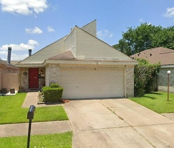 6118 Linnhaven Dr