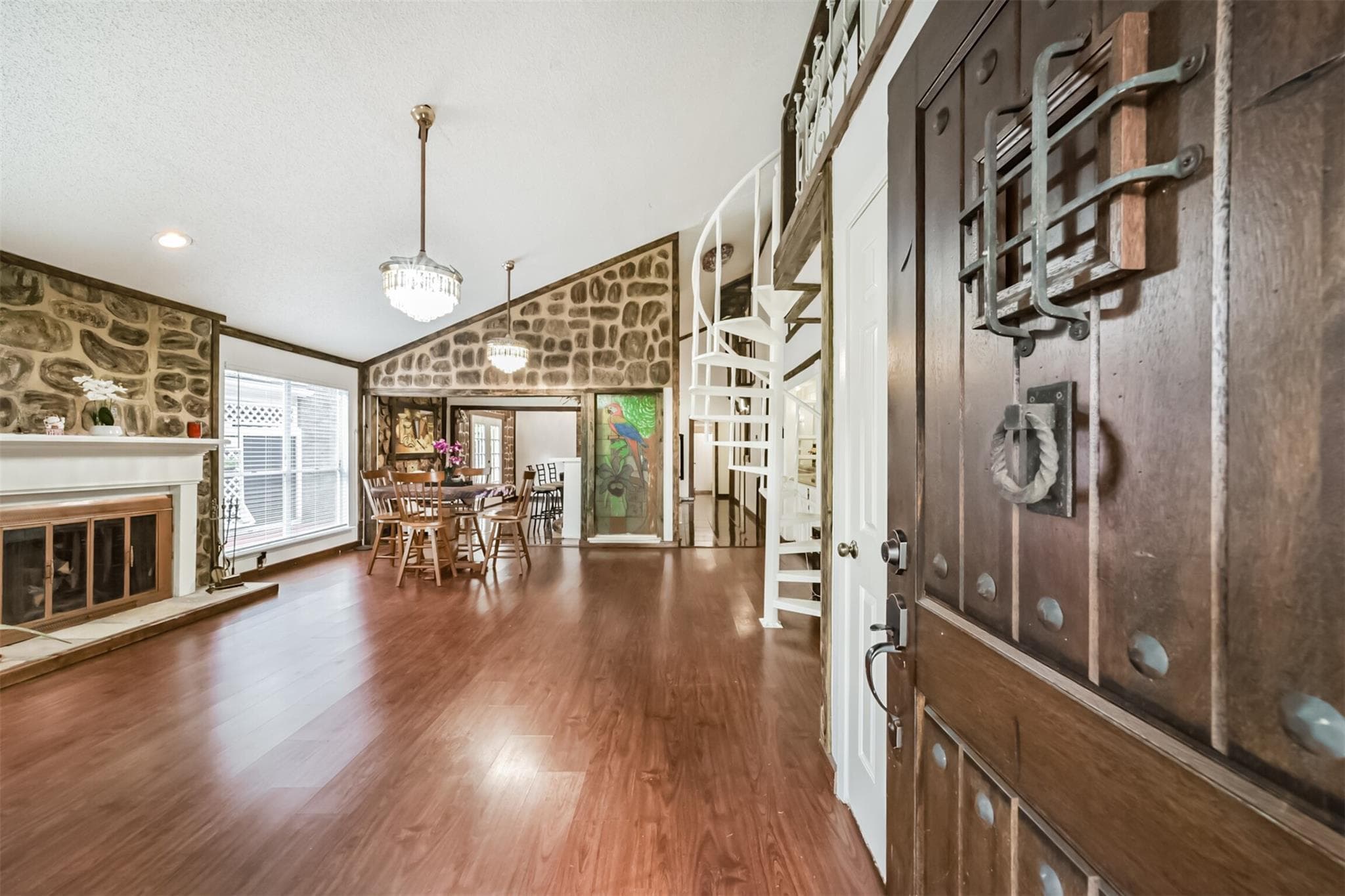 Gallery image 3