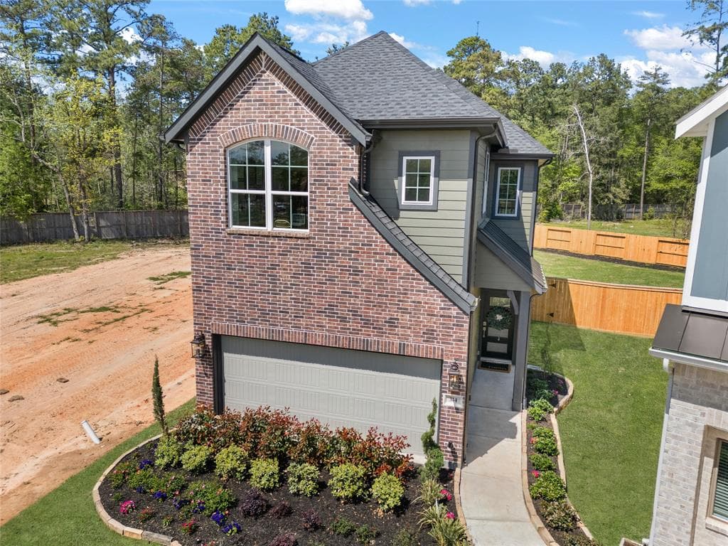 2803 Park Hill Dr