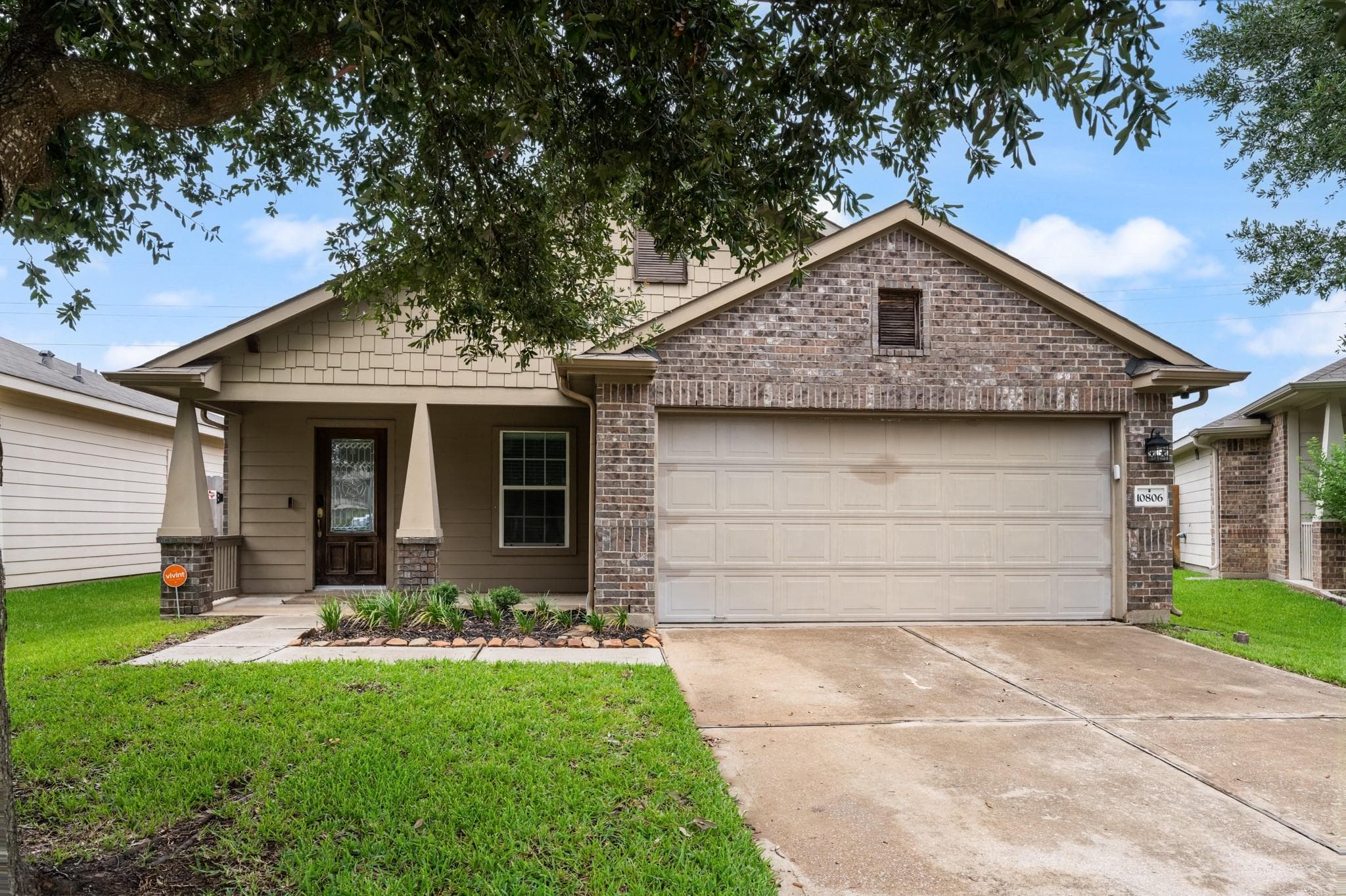 10806 Harston Dr