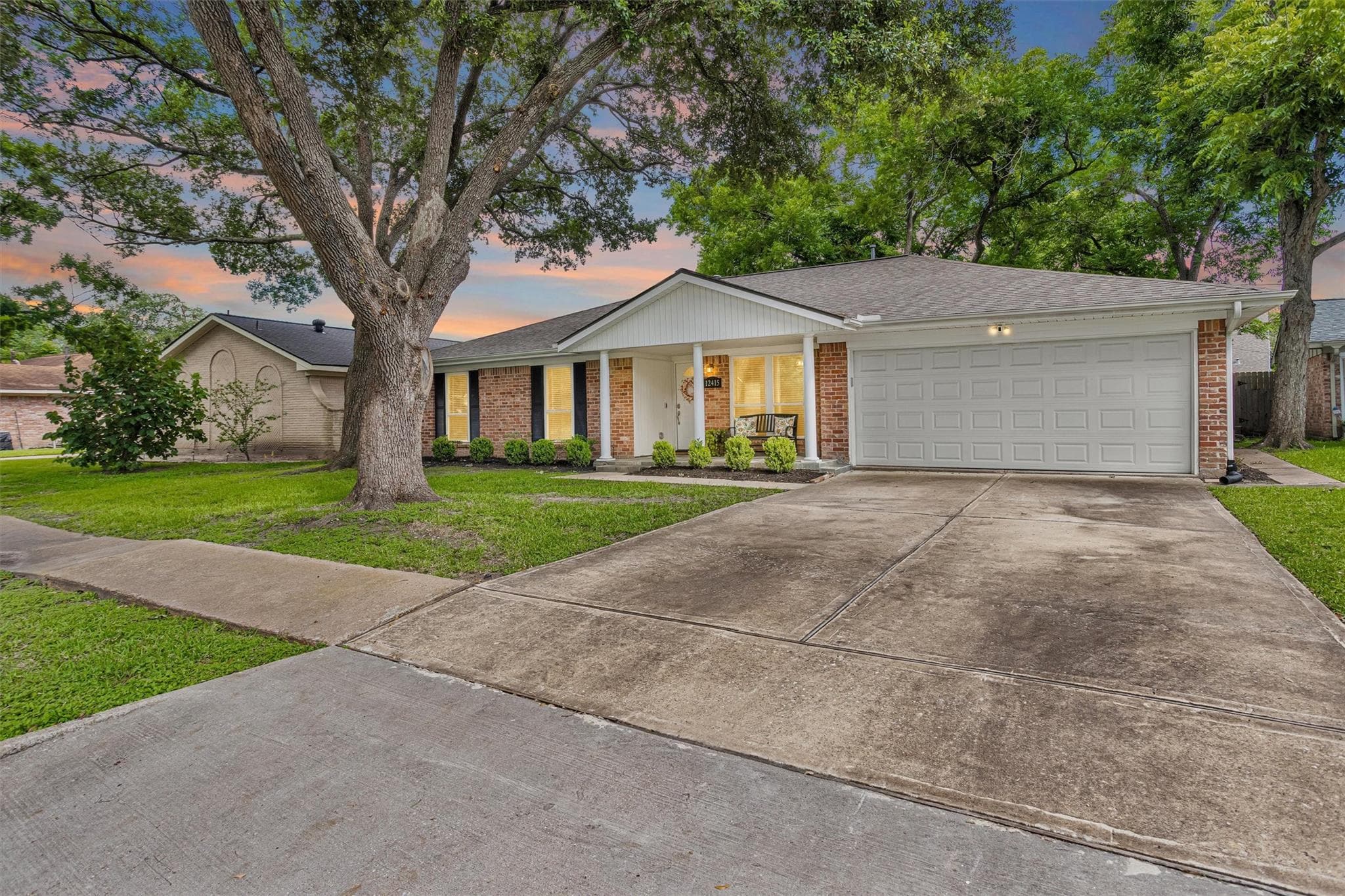 12415 Rincon Dr
