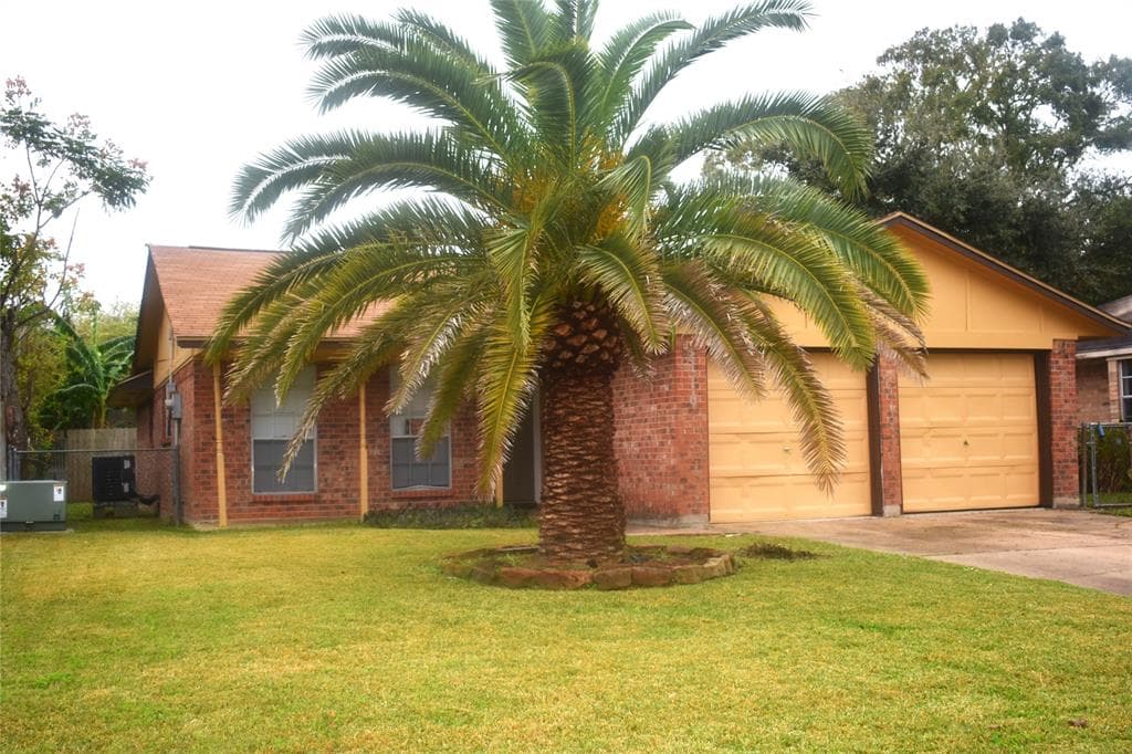 Main property image