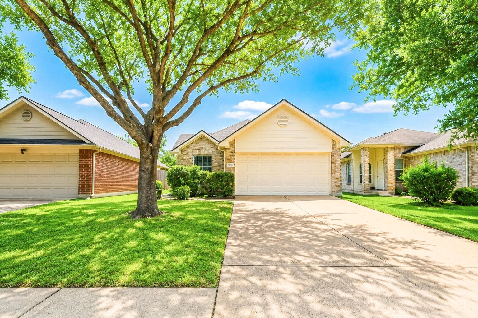 Main property image