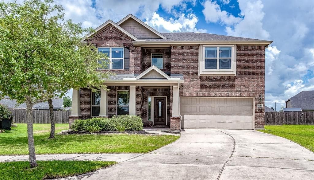 31727 Ravens Bluff Ln