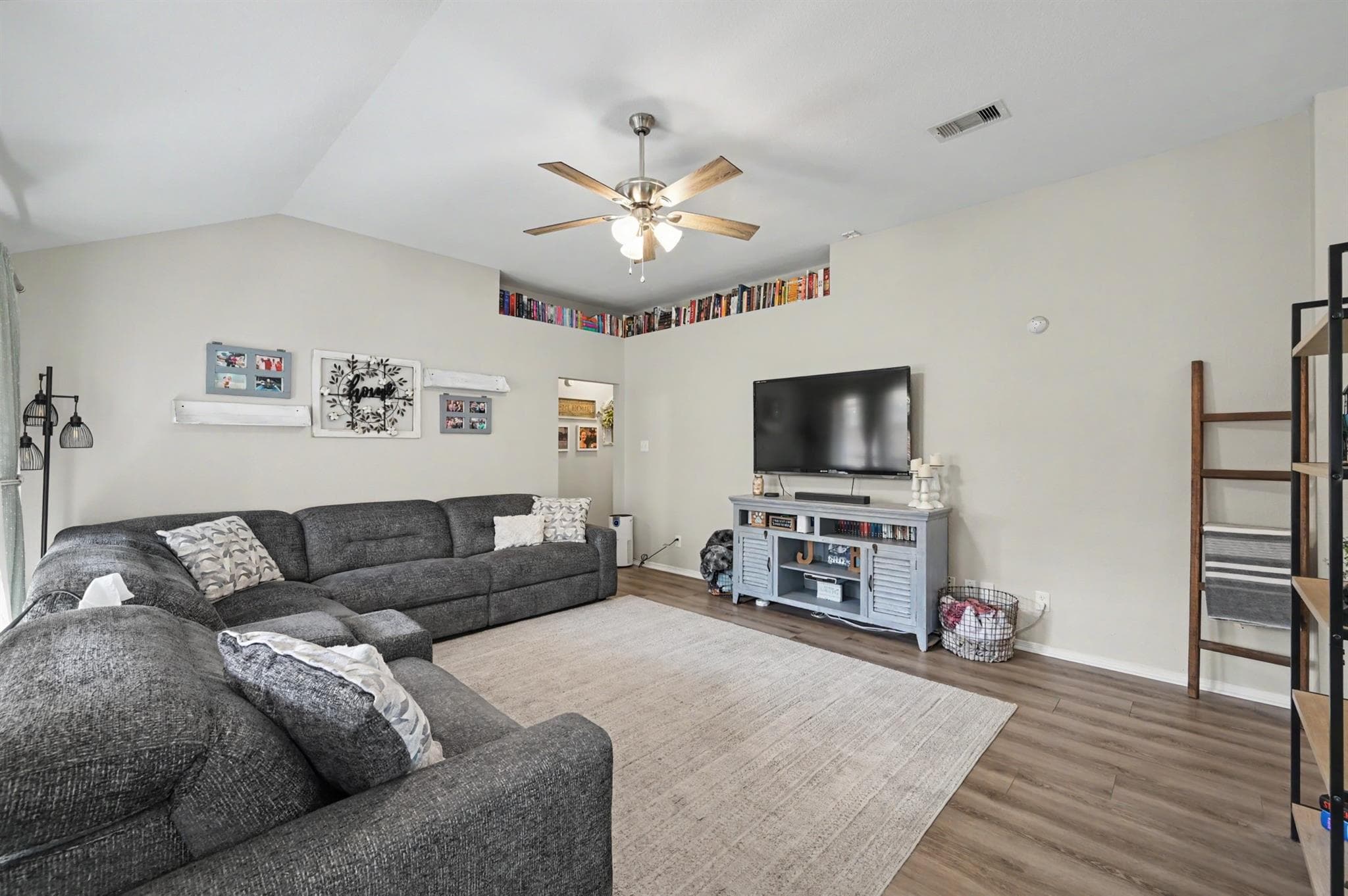 Gallery image 4