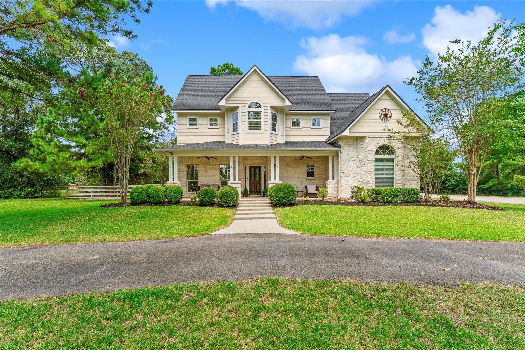 22 Wellesly Ct