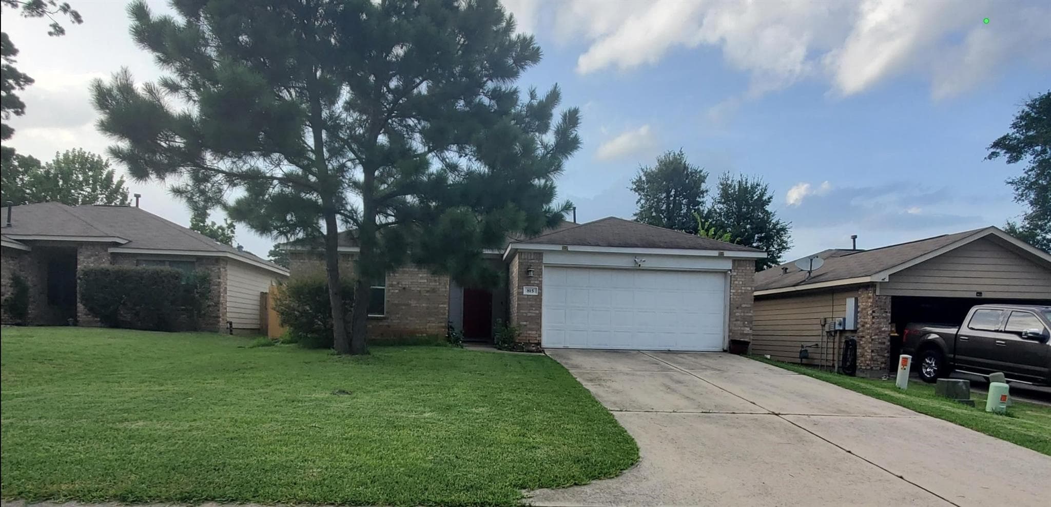 815 N Katydid Ct