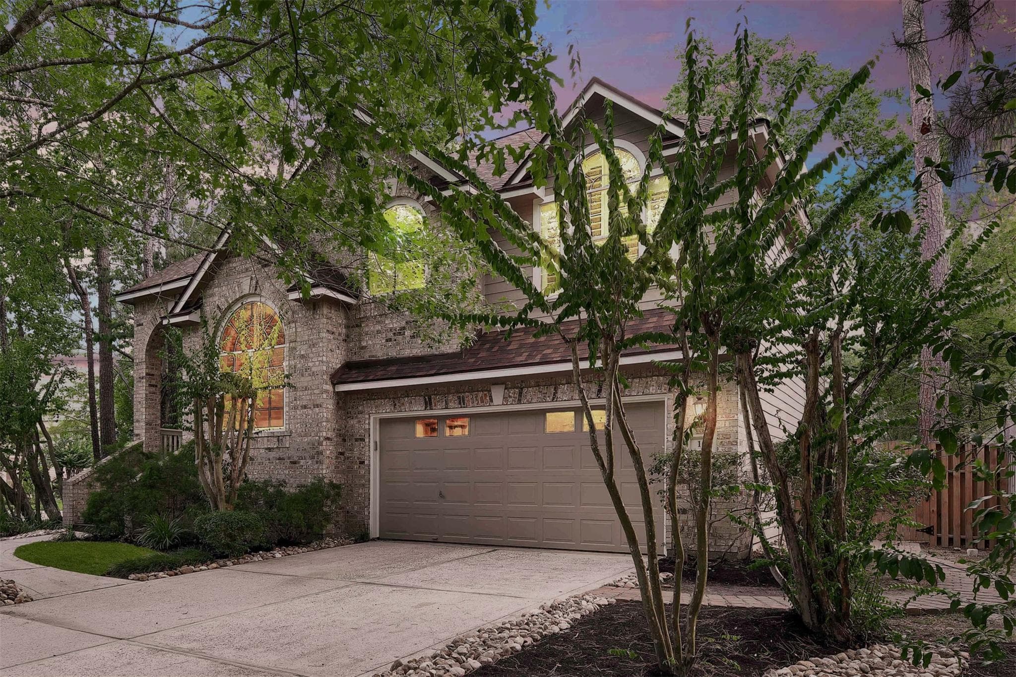 15 Dukedale Dr