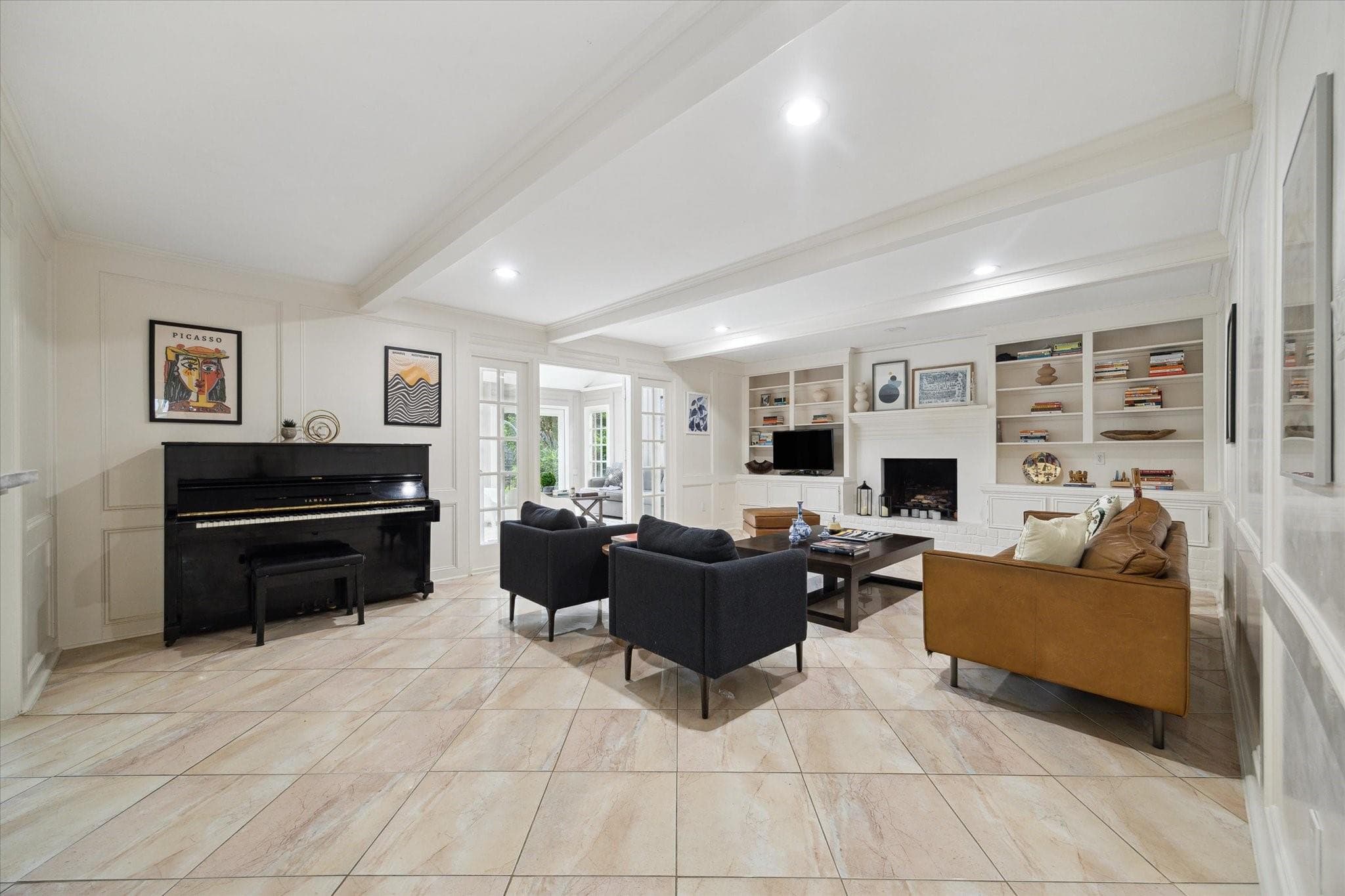 Gallery image 4