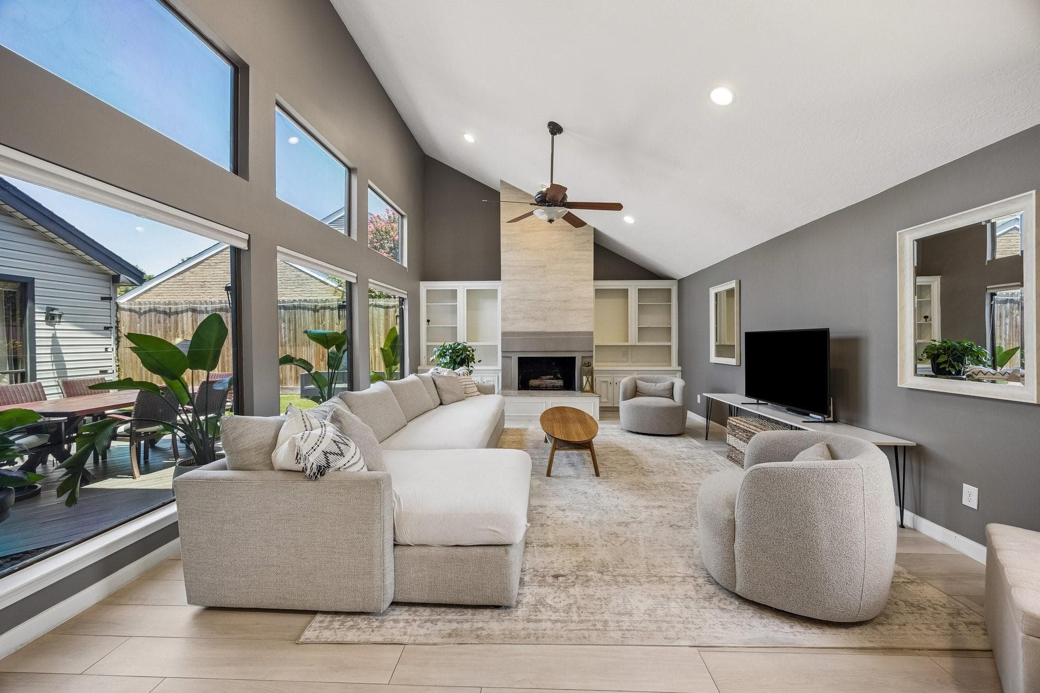 11646 Manor Park Dr
