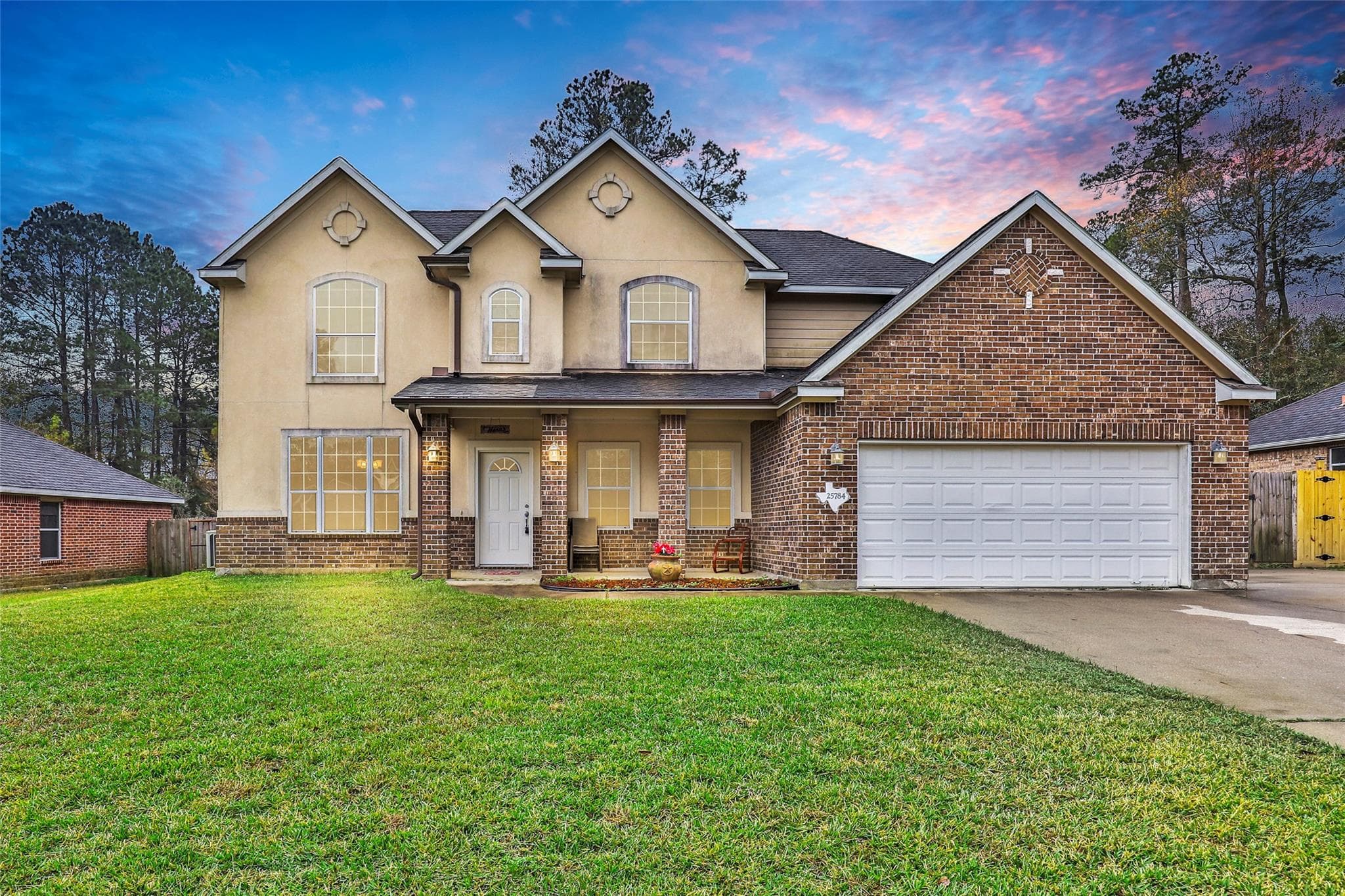 25784 Hickory Ln