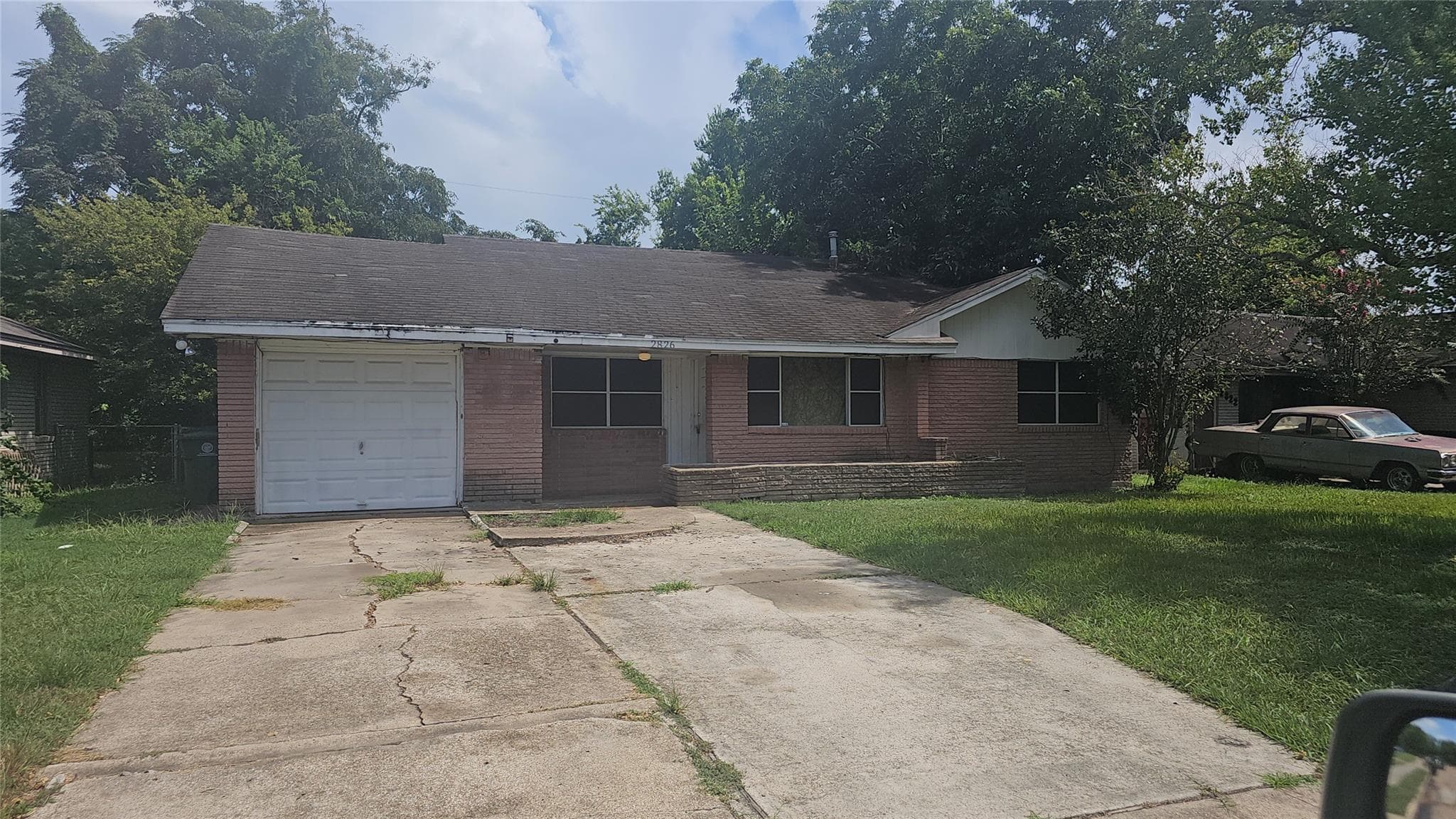Main property image