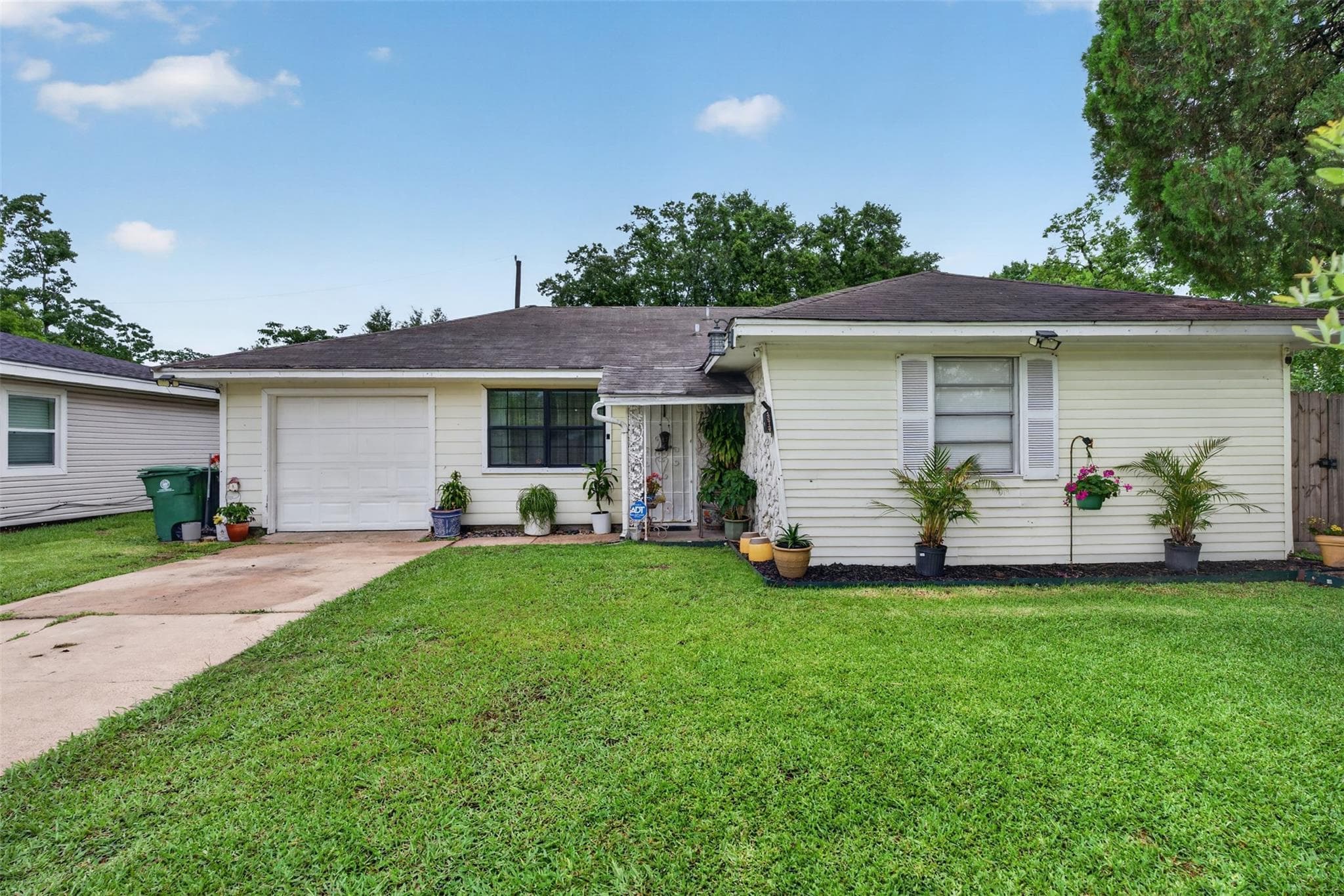 13919 Santa Teresa Rd