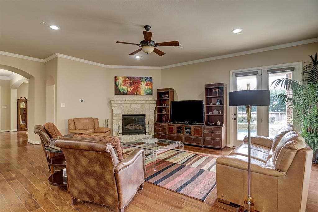 Gallery image 3