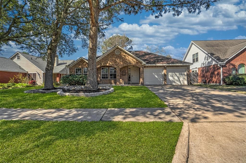 2307 Foundary Dr