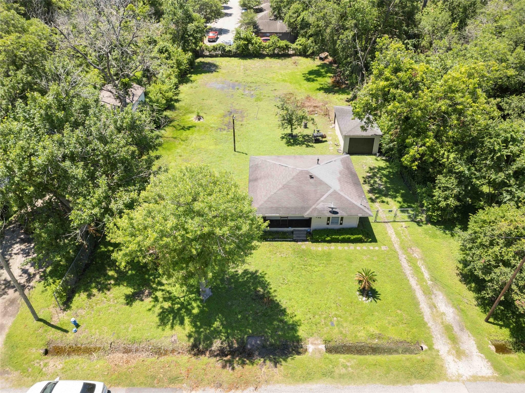Main property image