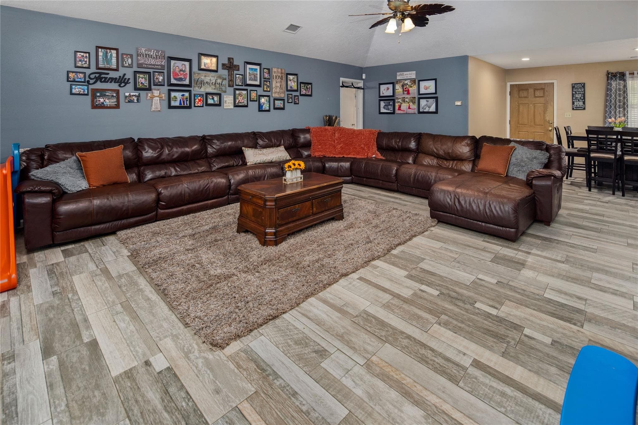 Gallery image 2
