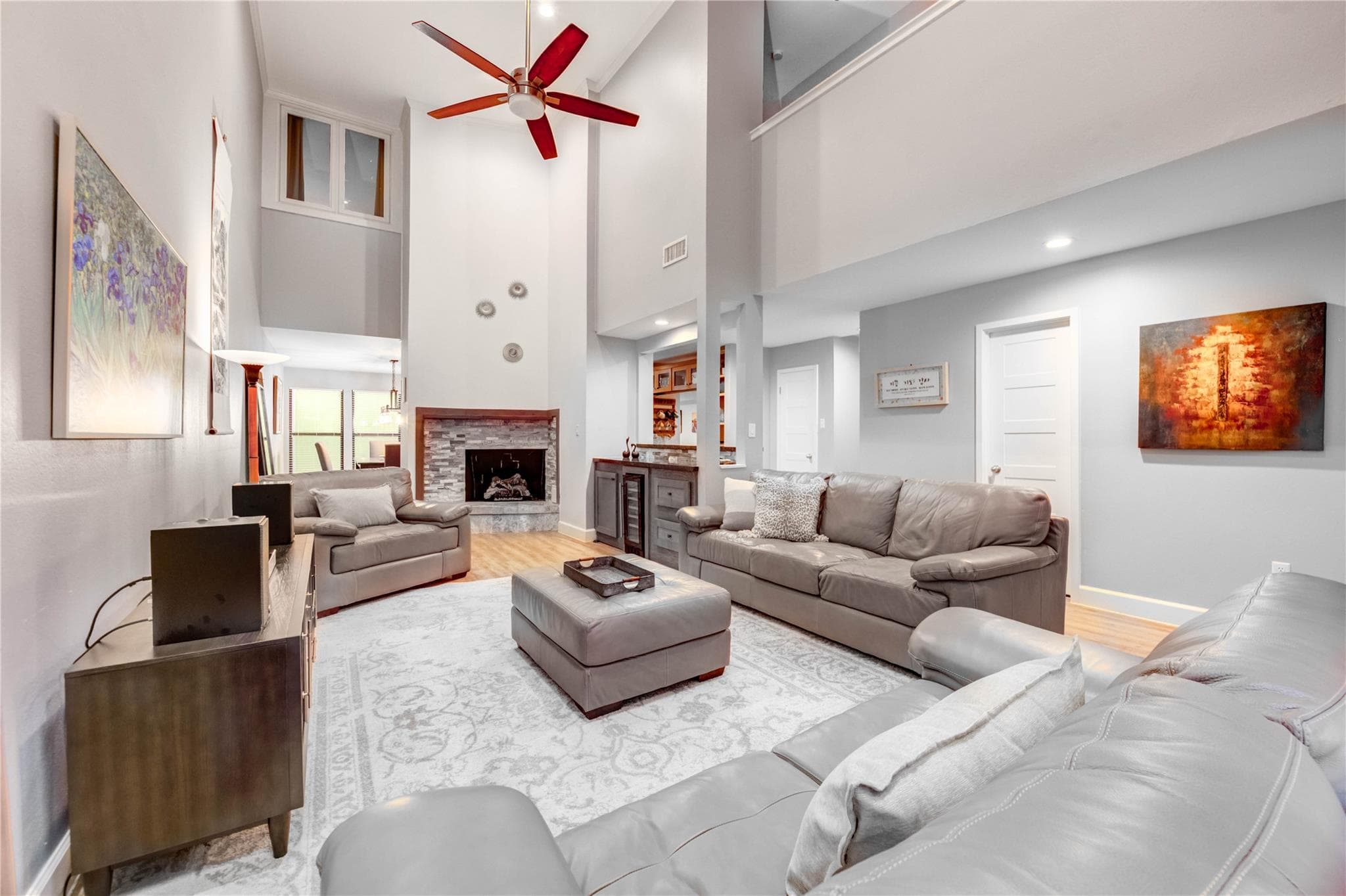 Gallery image 4