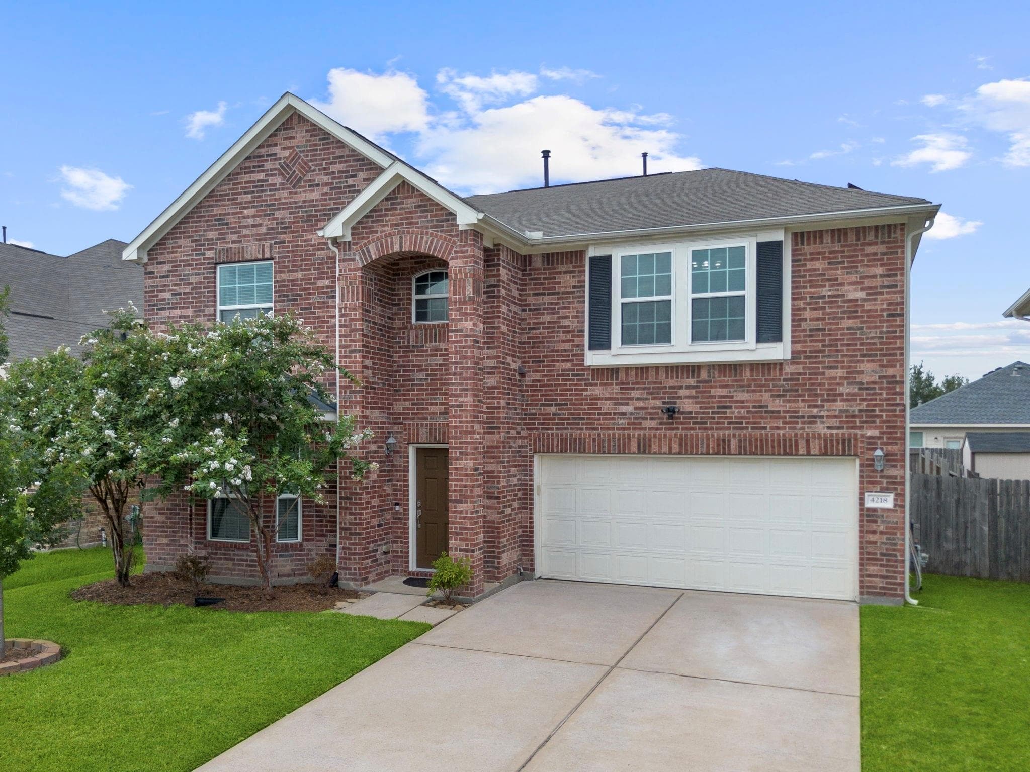 Main property image
