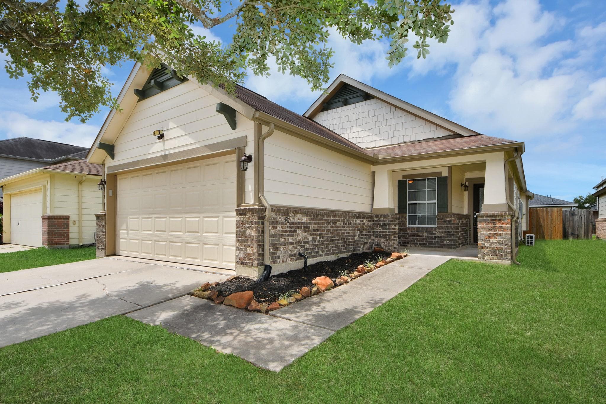 7251 Liberty Tree Ln