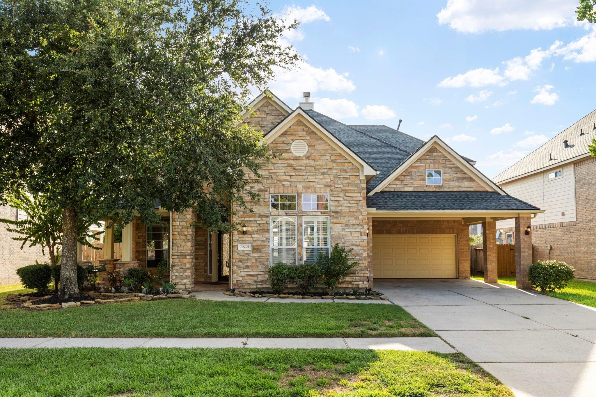 19403 Country Village Dr