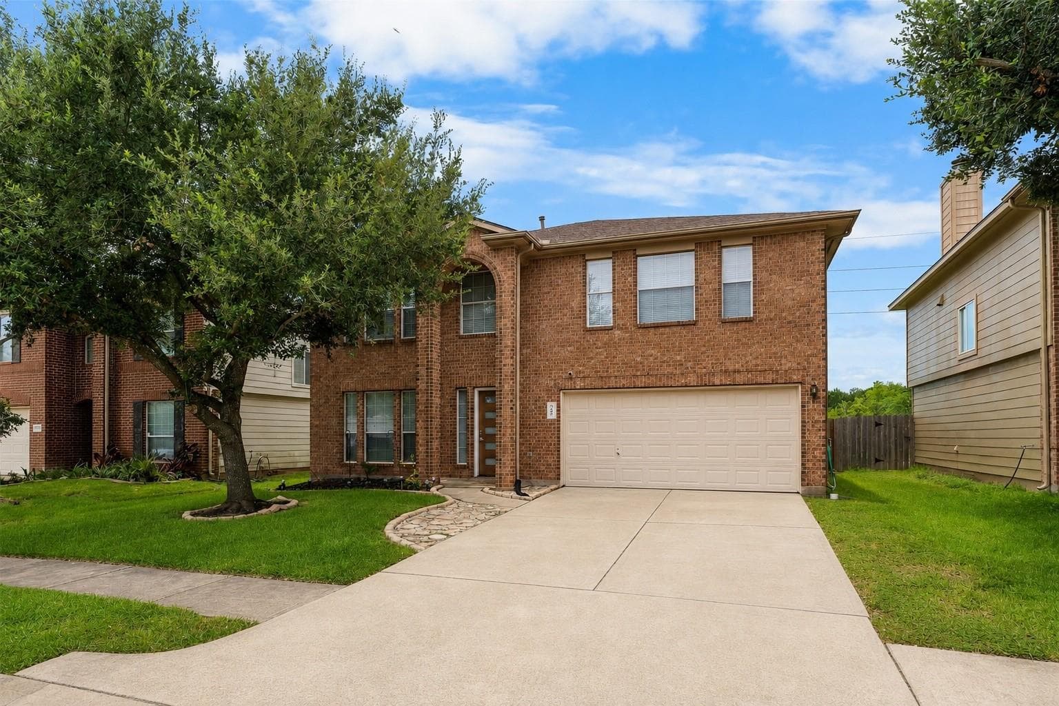 Main property image