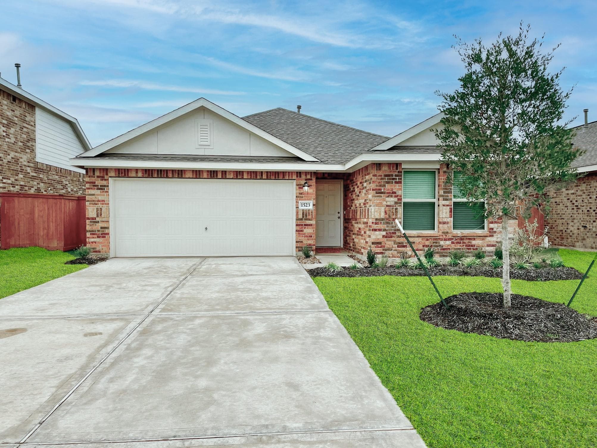 1523 Twilight Green Dr