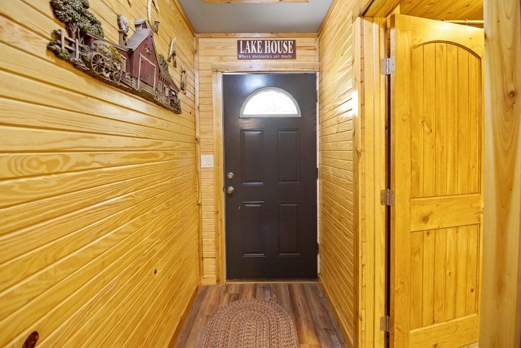 Gallery image 2