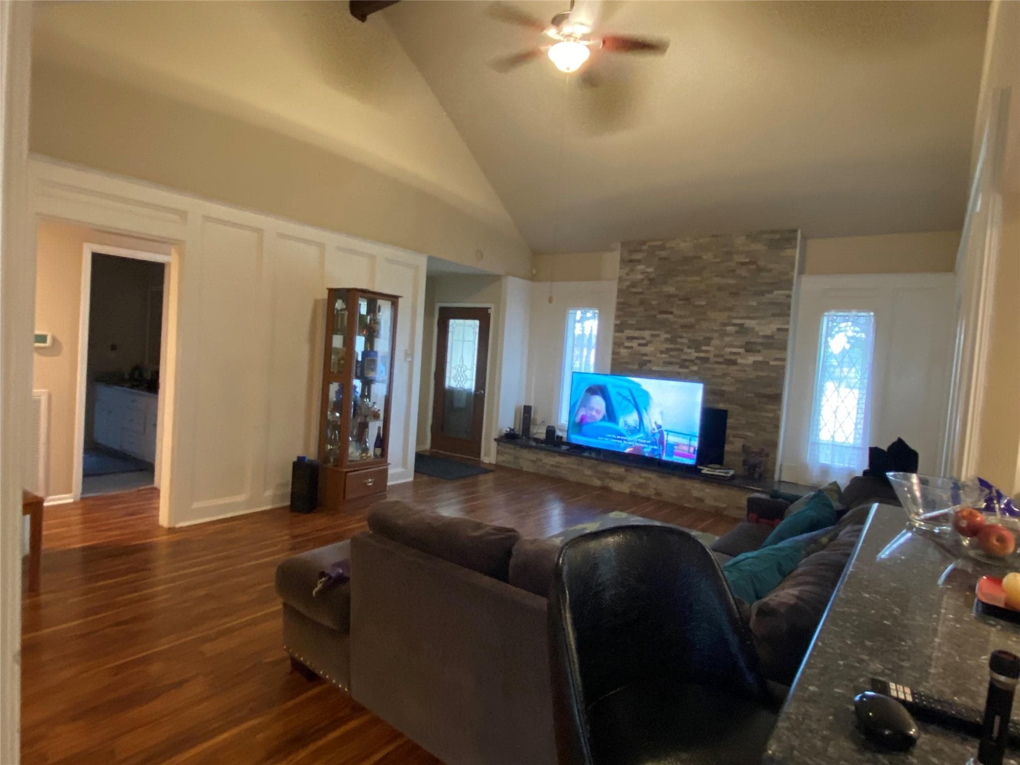 Gallery image 4