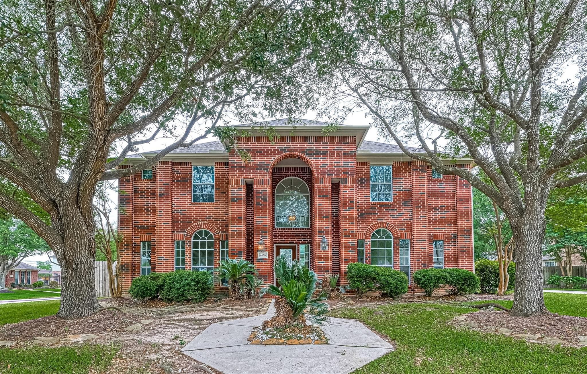 5803 Summer Oak Ct