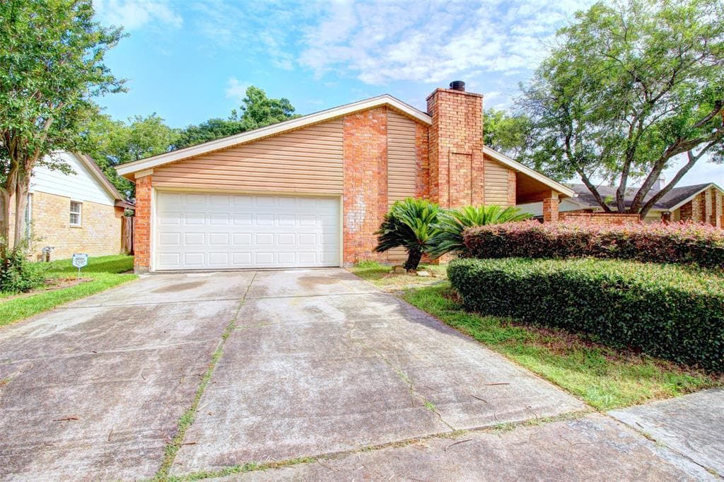 13218 Ascot Glen Ln