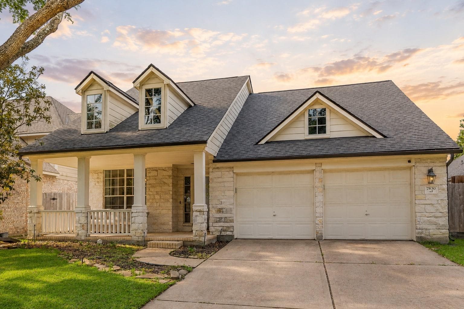 7830 Stone Oak Ct