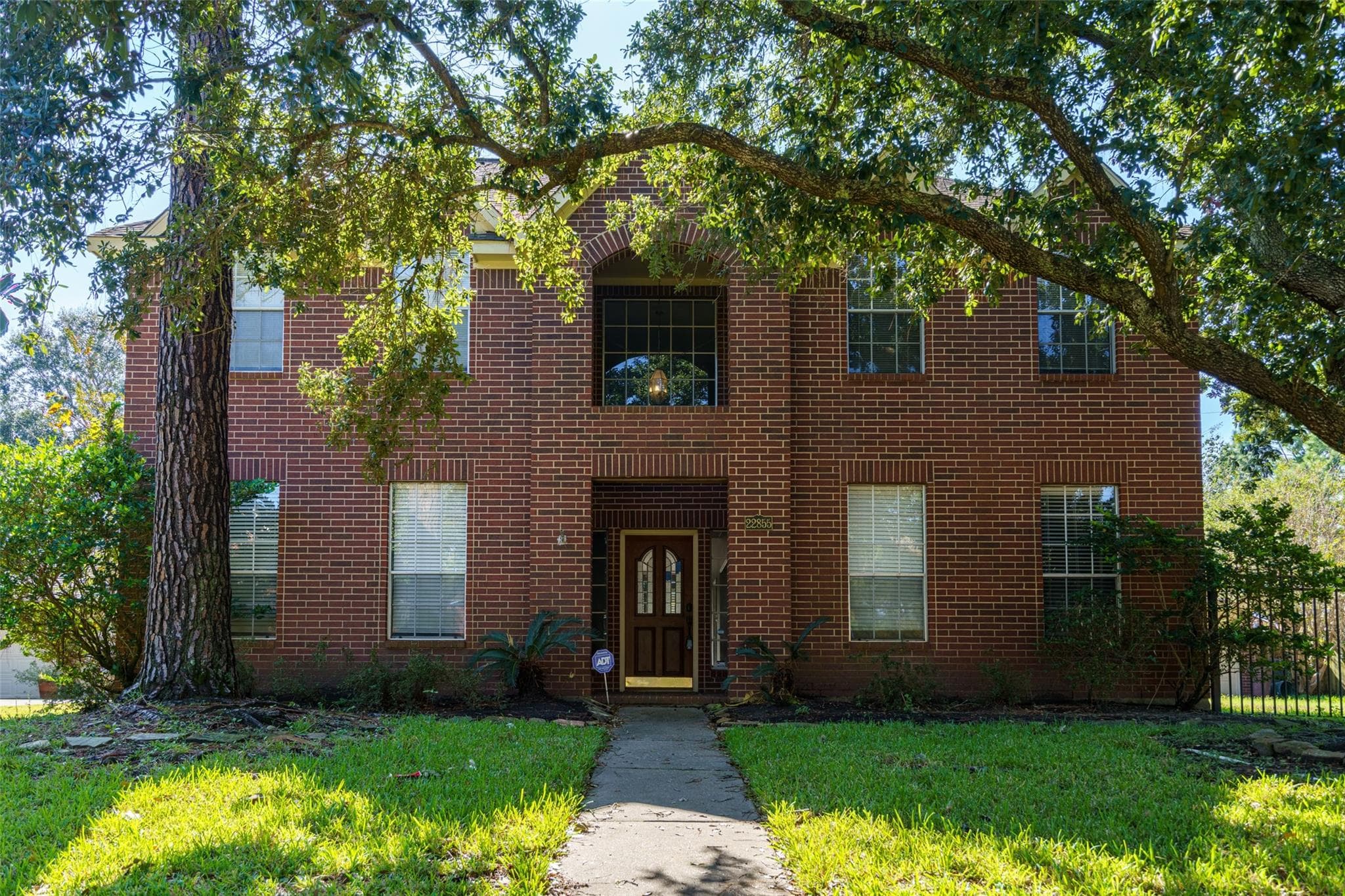 22855 Red River Dr
