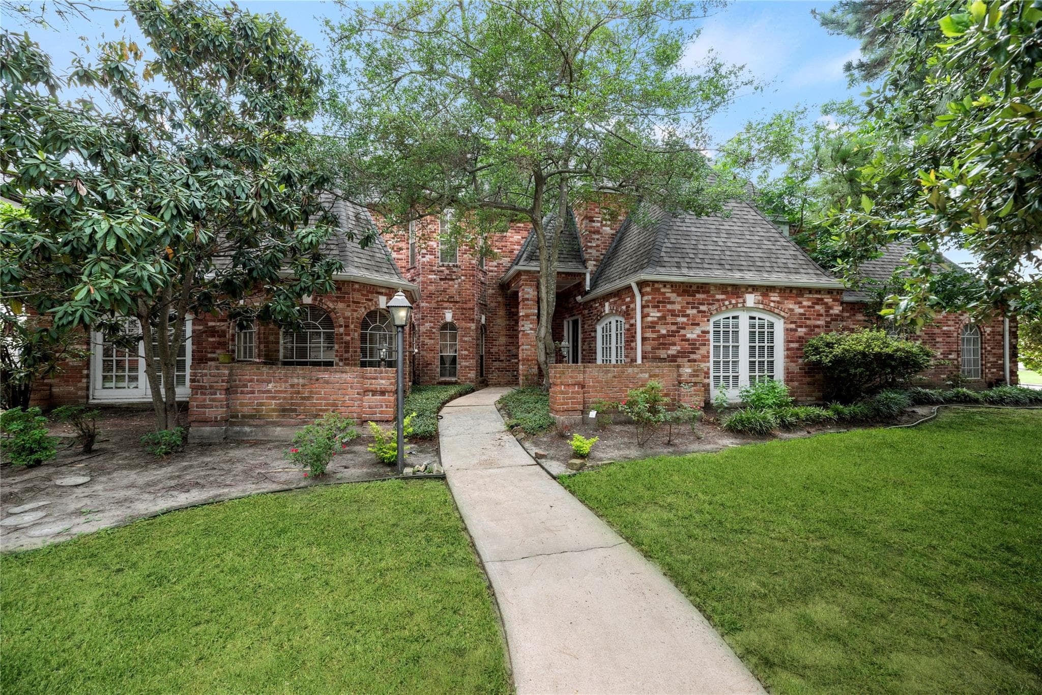 17711 Shadow Valley Dr