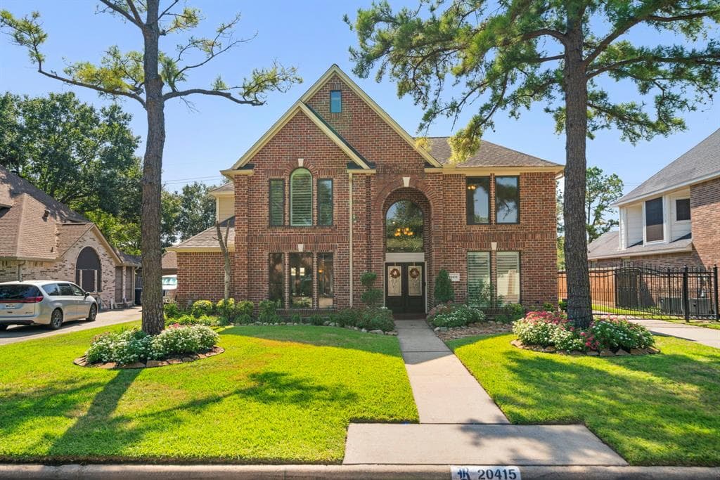 20415 Amberlight Ln