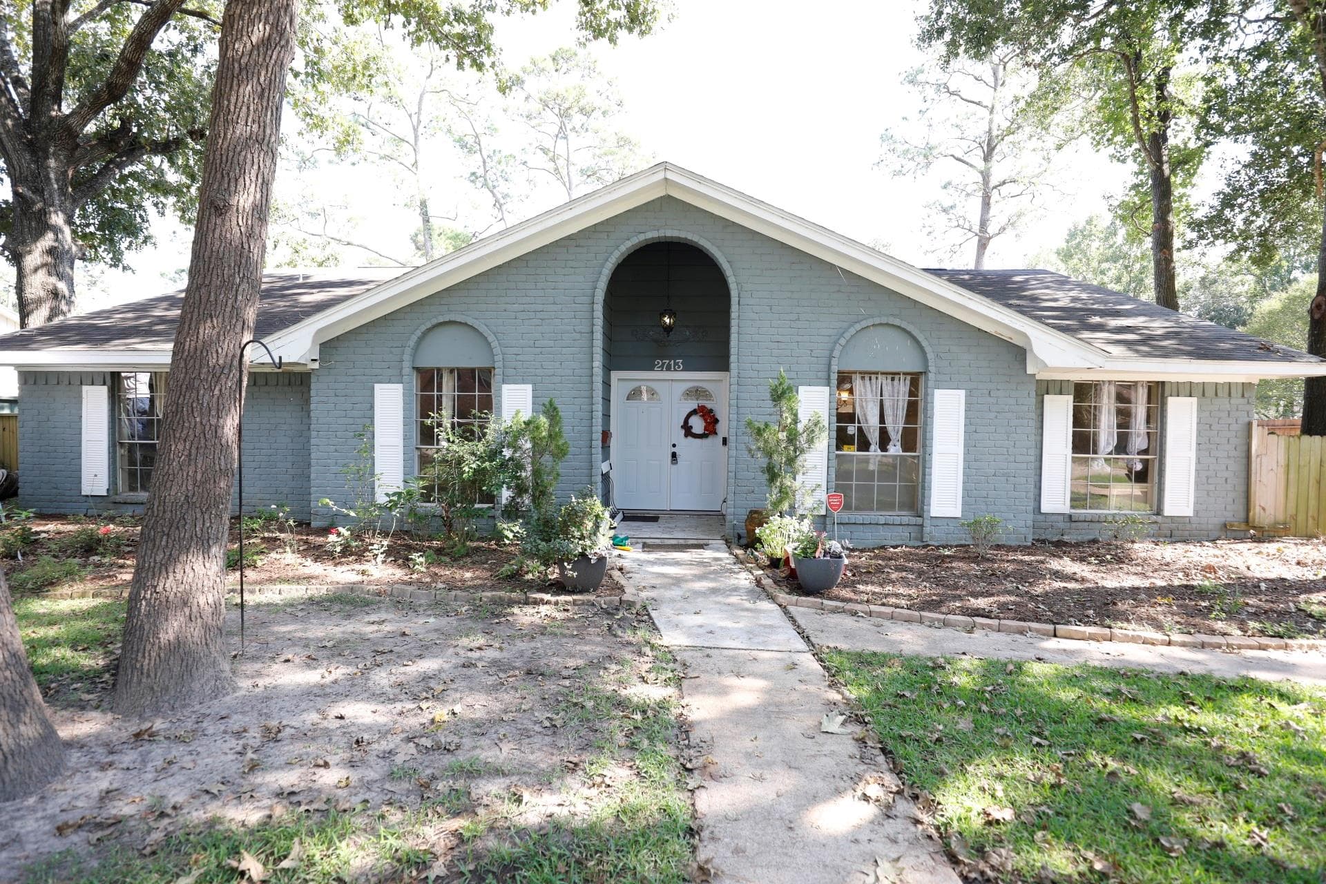 2713 Frostwood Cir