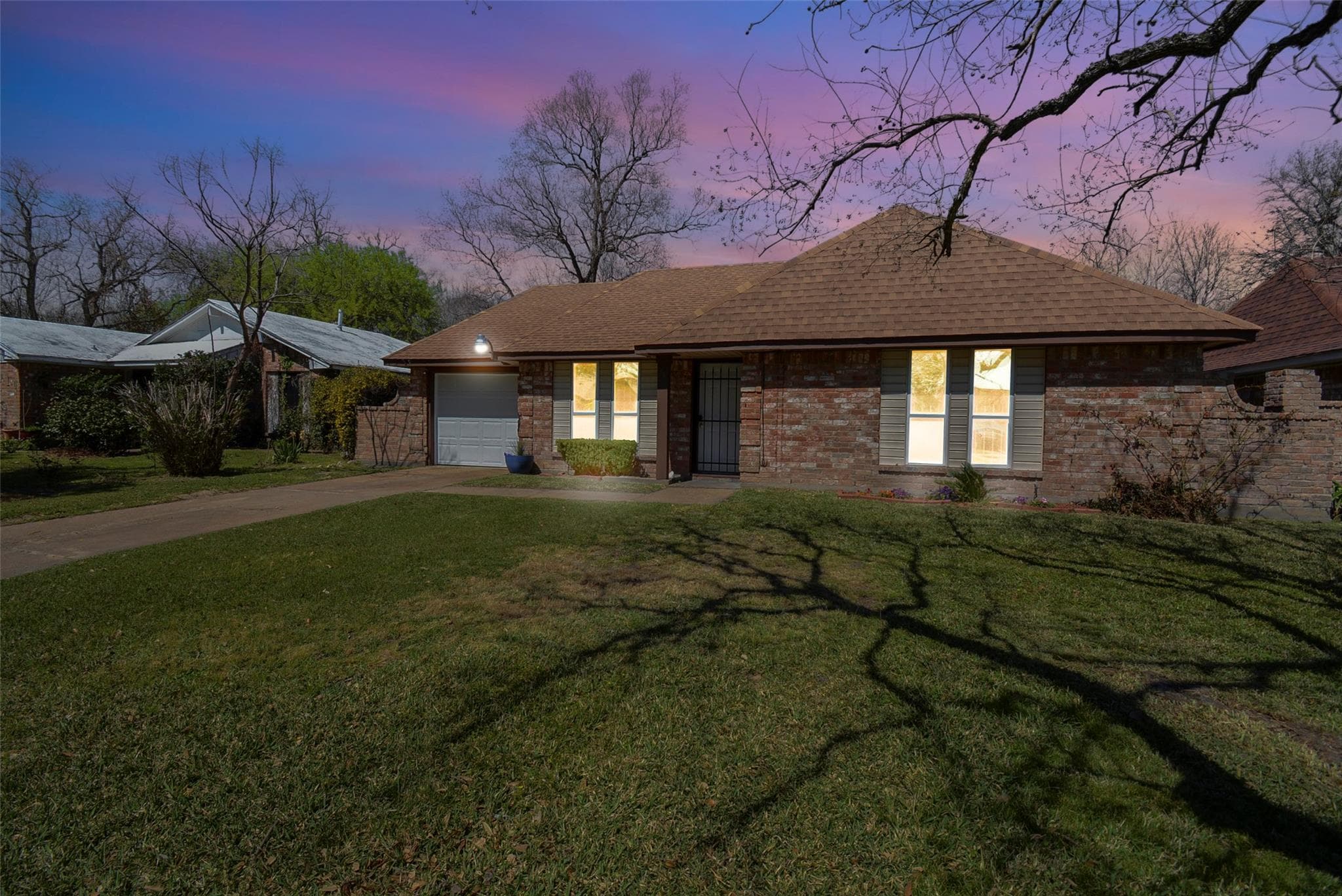 1906 Beaver Bend Rd