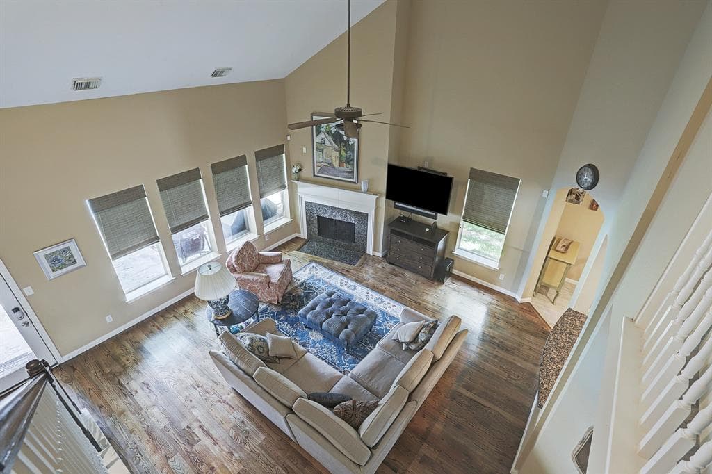 Gallery image 4
