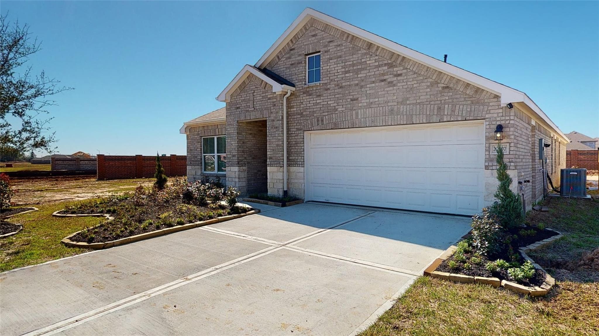 5803 Bright Keel Dr