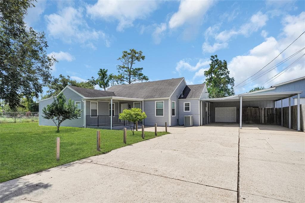 Main property image
