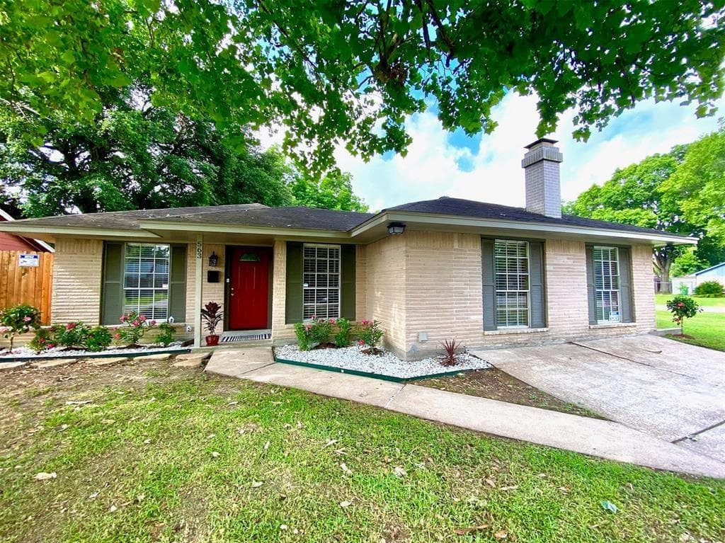 563 Twinbrooke Dr