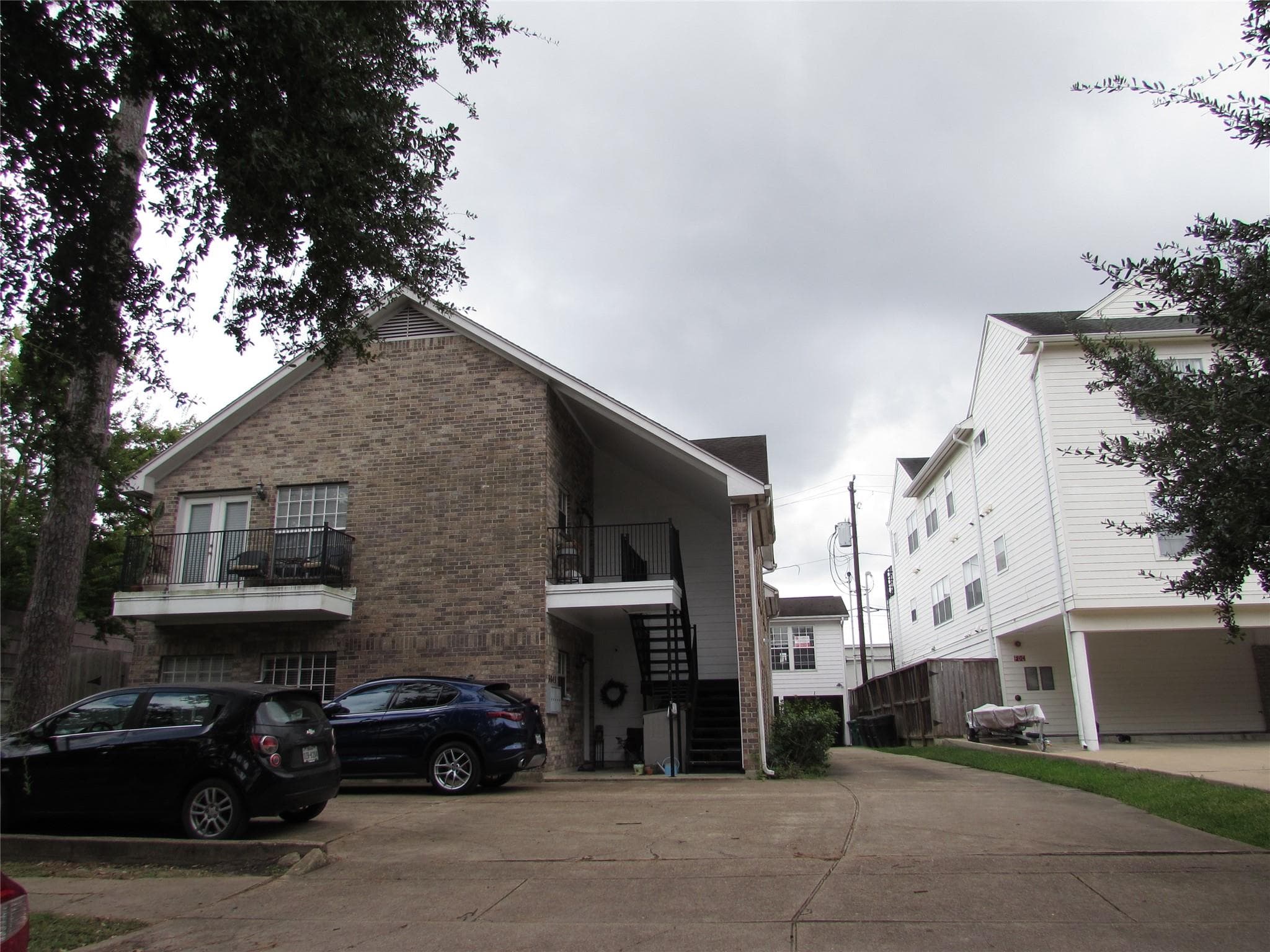 3845 Law St Apt 5