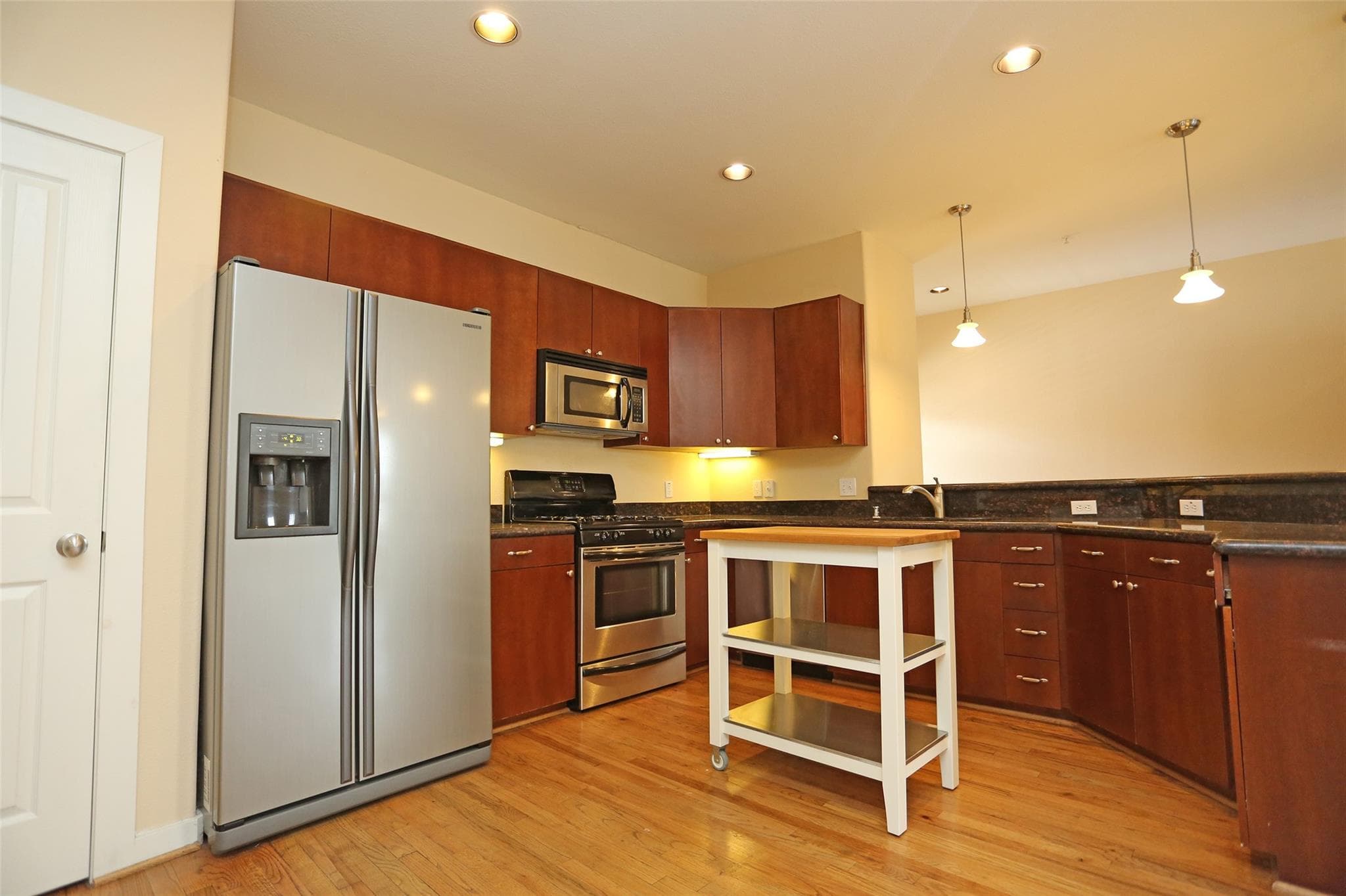 2216 Chenevert St Unit 9