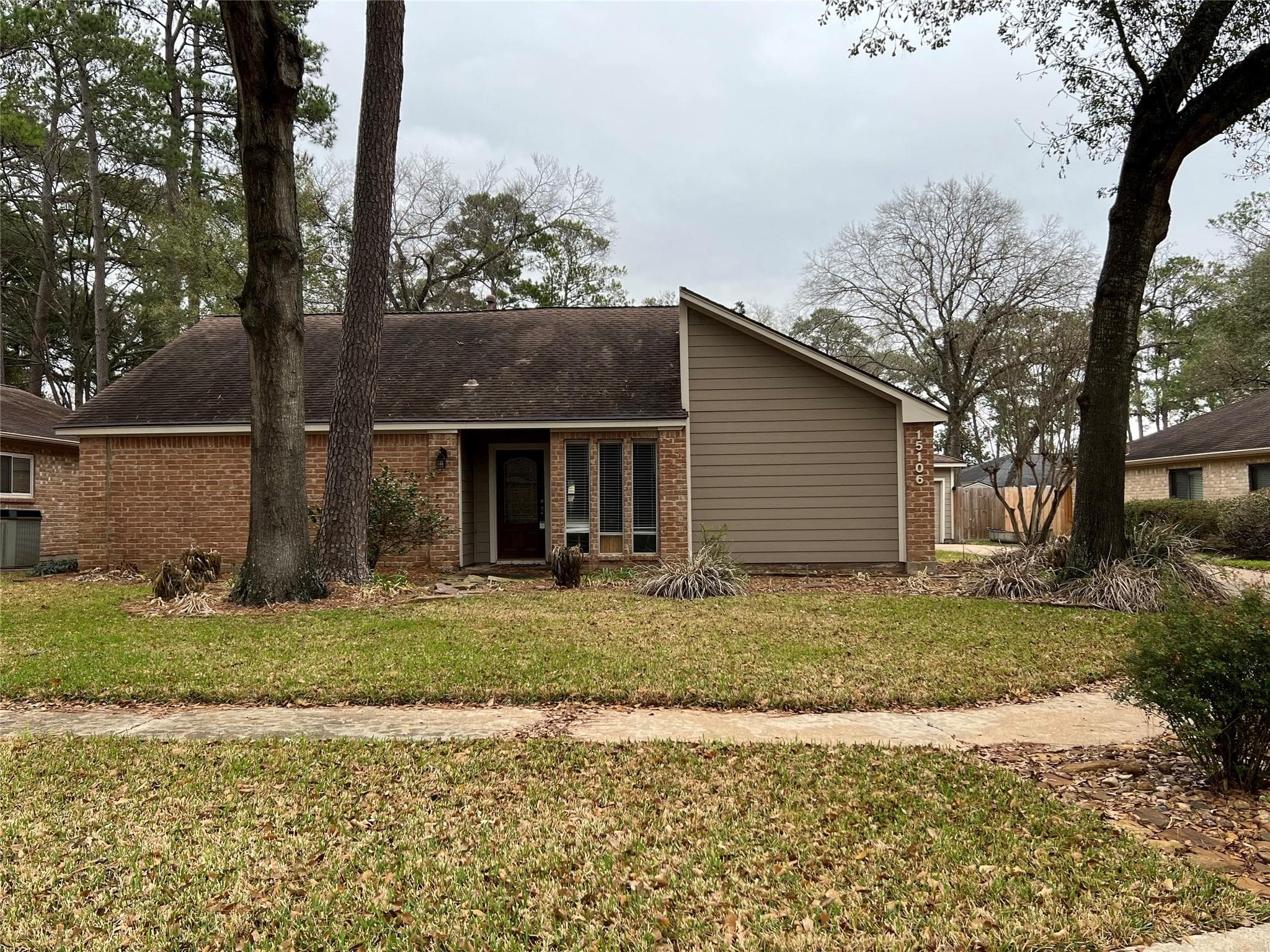 15106 Stillcreek Dr