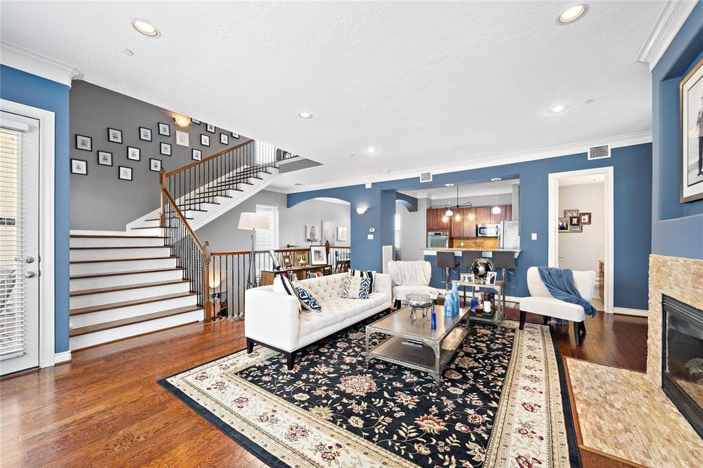 4408 La Branch St Unit B