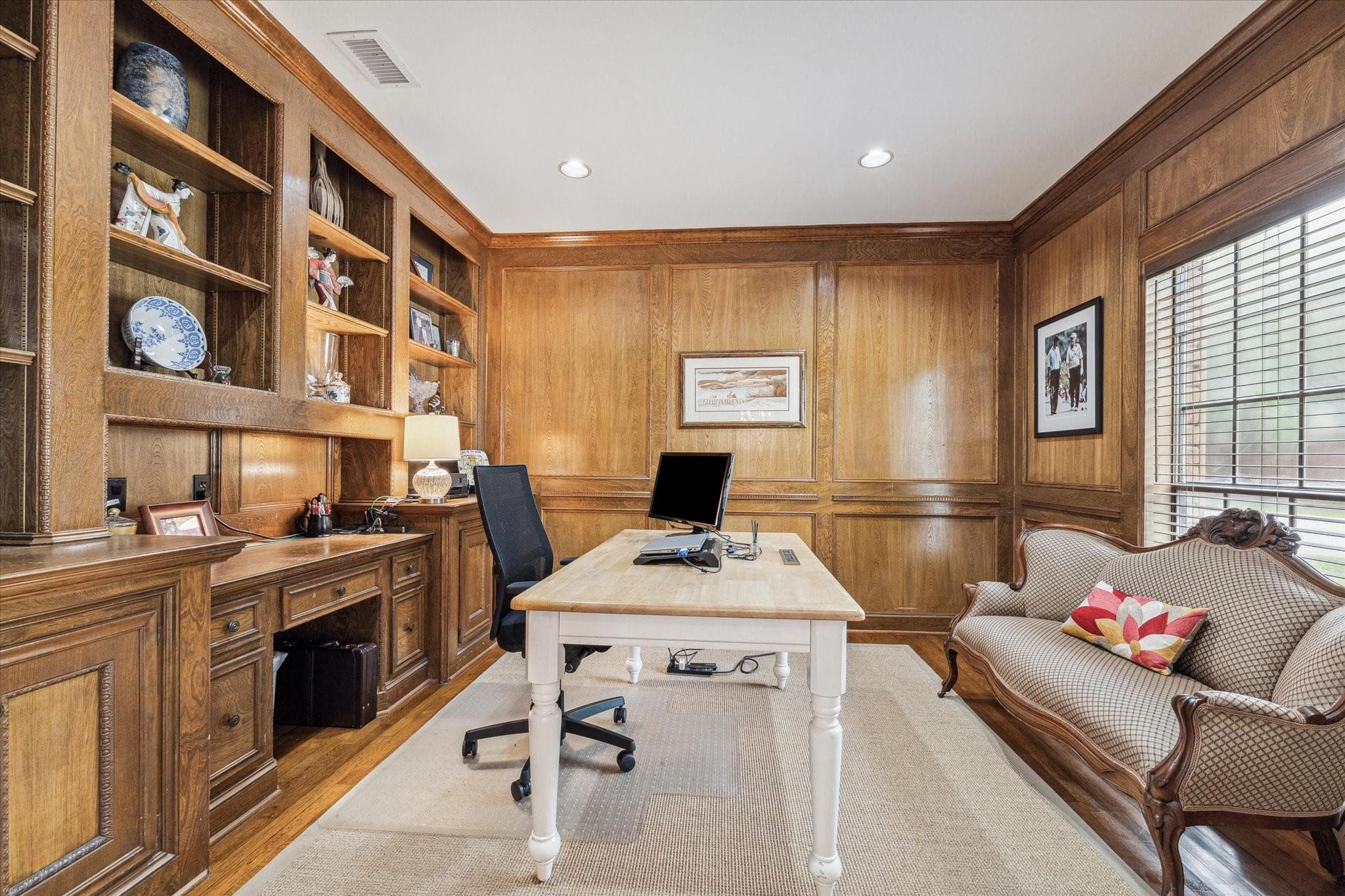 Gallery image 4