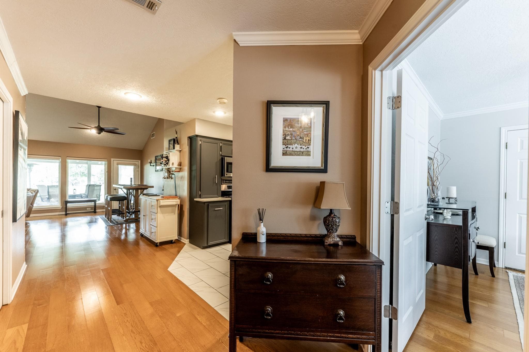 Gallery image 3